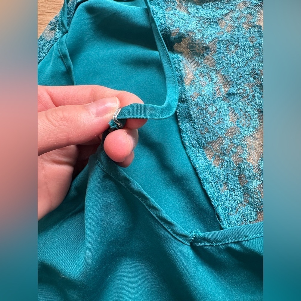 Vintage Victoria’s Secret Gold Label Blue Slip w/Lace - Picture 5 of 8